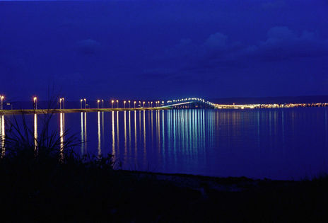 Lago noturno