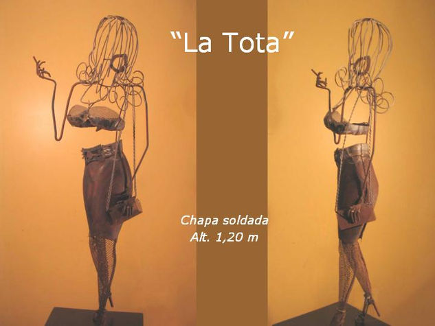 La Tota Iron Figurative