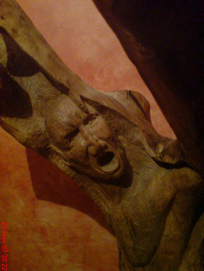 agonia Madera Figurativa