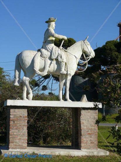 MONUMENTO AL GAUCHO Nature Color (Digital)