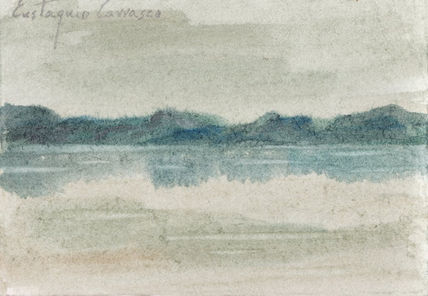 Montañas y lago de...