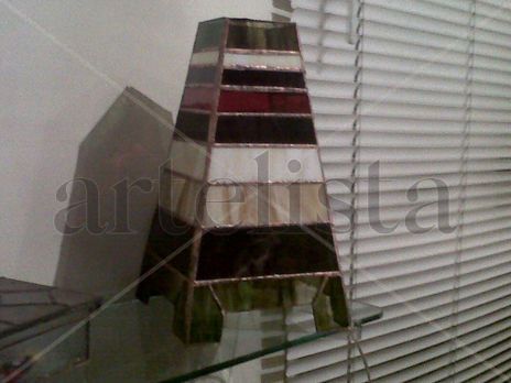Lampara piramide...