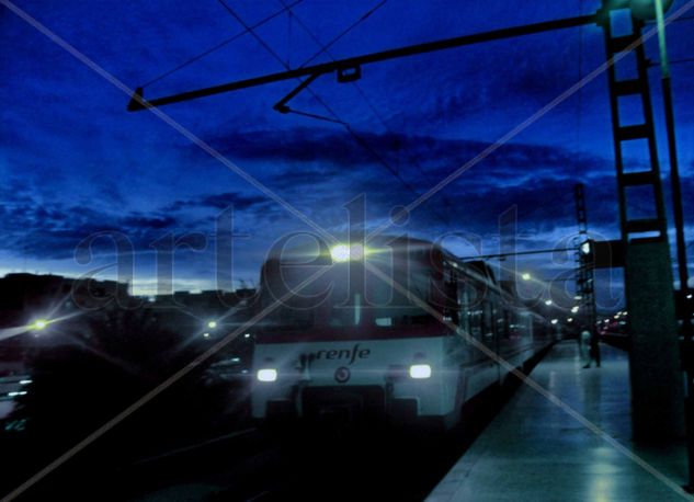 NIGHT TRAIN Viajes Color (Química)