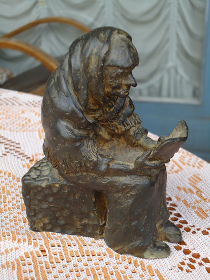 Concentración Bronze Figurative