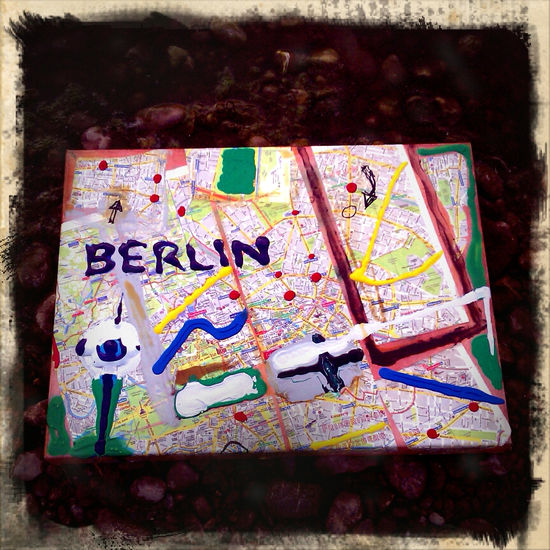 Berlin Canvas Others