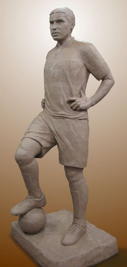 Monumento a Juan Román Riquelme Mixed Figurative