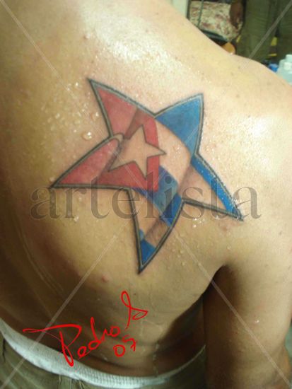 Estrella Bandera cubana 01 Others Leather Others