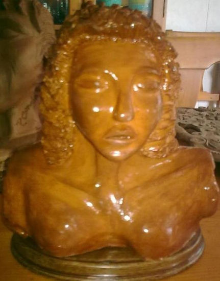 Mi Madre Pottery Figurative