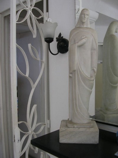 cristo Marble Figurative