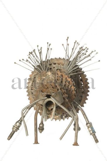 Abeja Metal Figurative