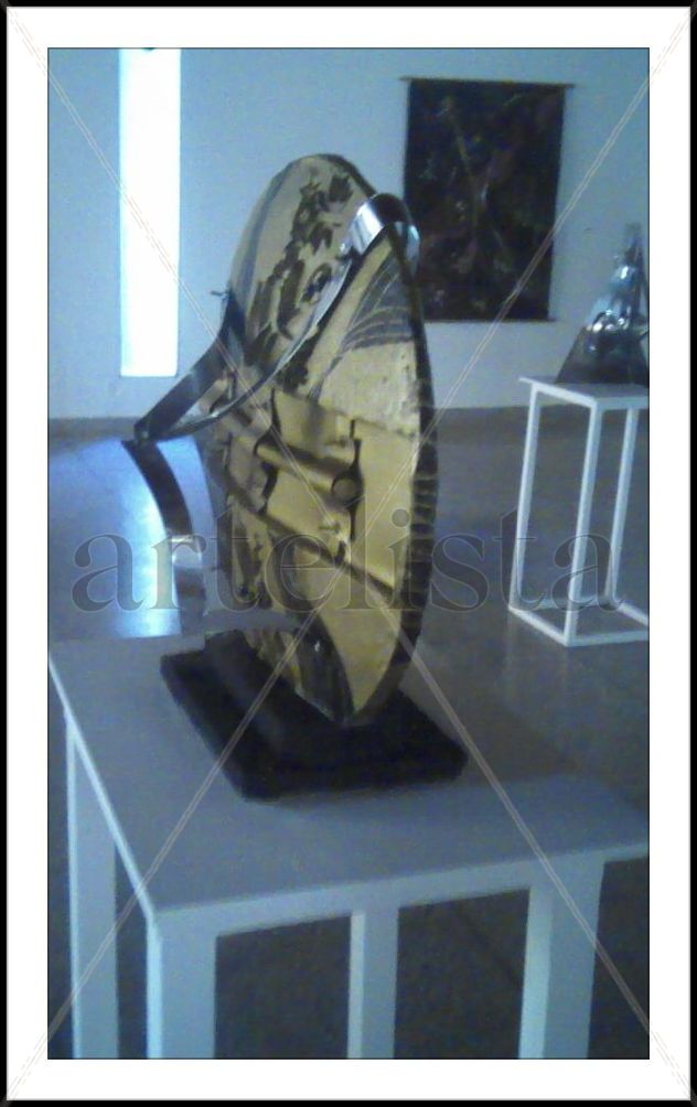 Desescultura WK86KB -Homenaje a Arnaldo Pomodoro-