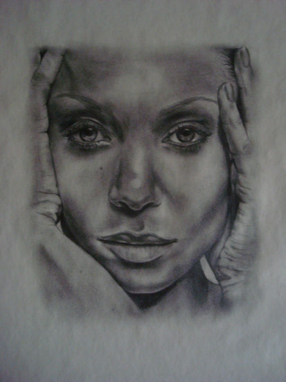 Thandie Newton Graphite