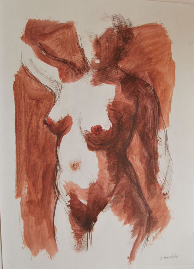 desnudo de frente