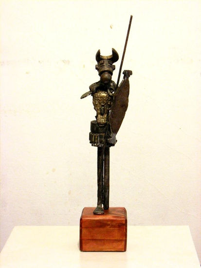 Sofia Metal Figurativa