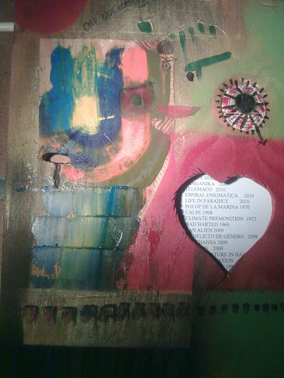 PLAYWOOD BROKEN HEART !!! 657/2011 