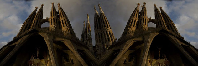 Homenaje a Gaudí.