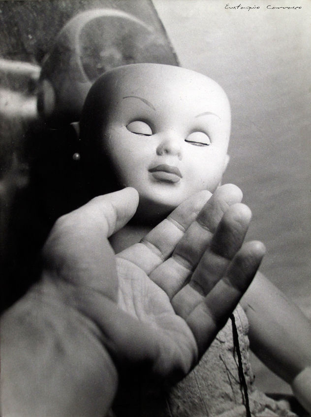 La última caricia, (The last caress)