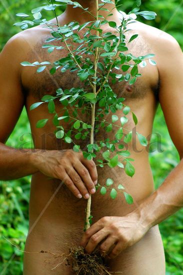 No me arranques madre, yo soy una planta humilde de la tierra 