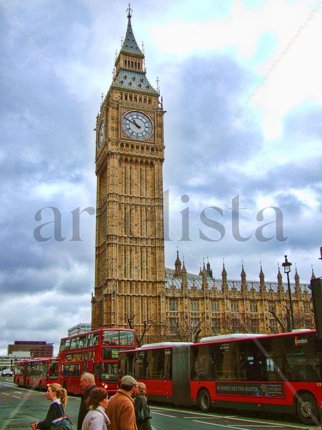 Big Ben & London buses