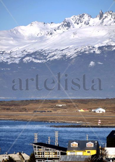 Vista de cumbres de islas Navarino y Hoste, 