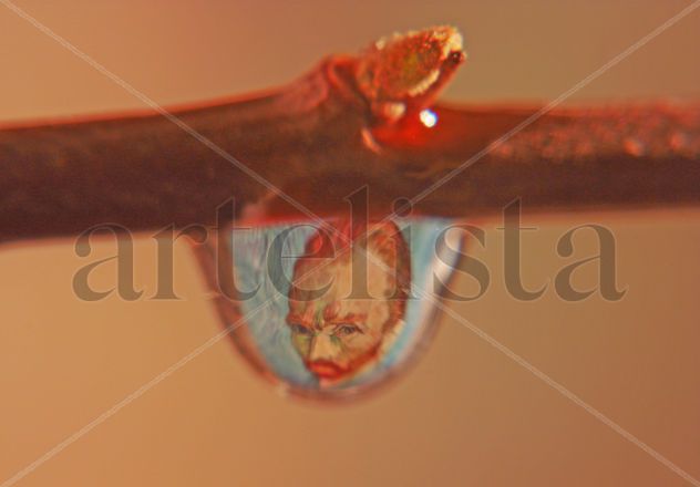 VINCENT VAN GHO EN GOTA DE AGUA
