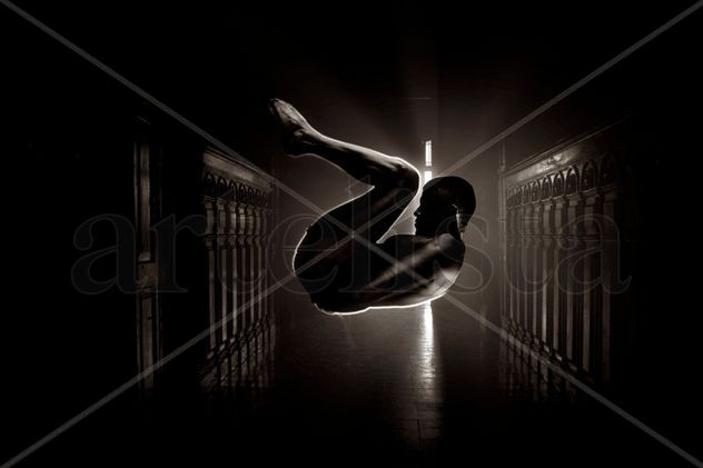 Levitate