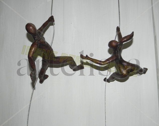 "NAUJ  y  HELENA" Bronce Figurativa