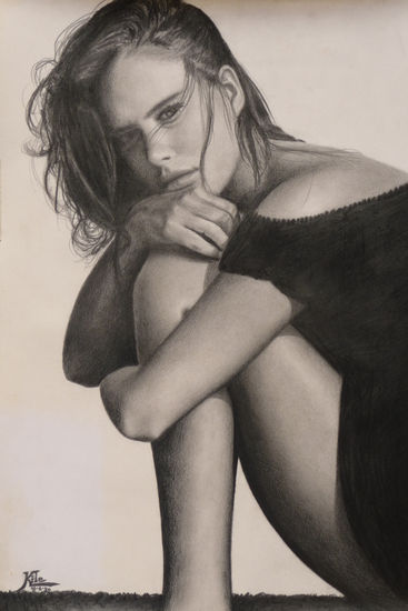 MOROCHA II Charcoal