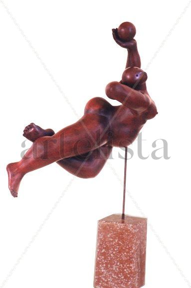 Mujer con esfera