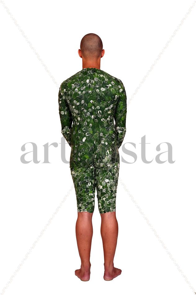 Ogbe bara (Si vistes al desnudo y le hechas en cara tu favor, no lo has vestido)