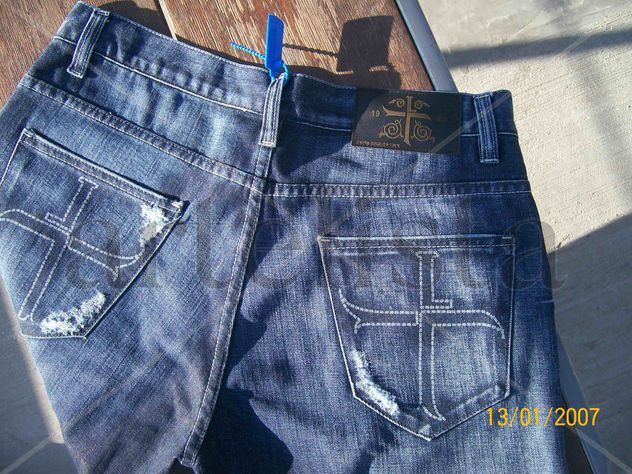 jeans