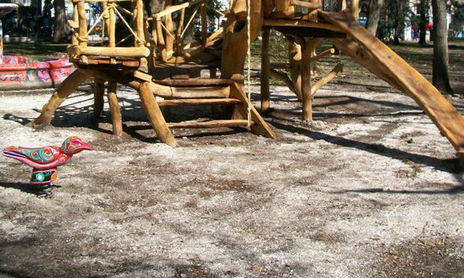 Niños Jugando-Escultura Urbana