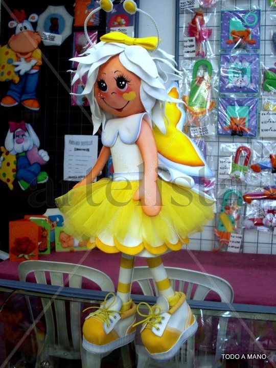 MUÑECA FOFUCHA MARIPOSITA