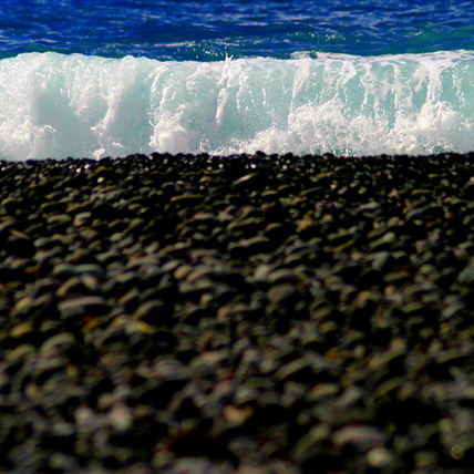 Breaking waves