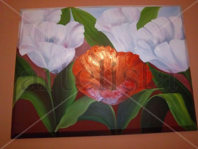 flores rojas y blancas