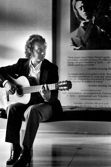 Flamenco guitarist Fotoperiodismo y documental Blanco y Negro (Química)