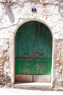 Puerta verde 1