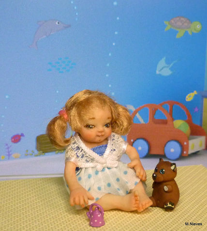 Niña rubia