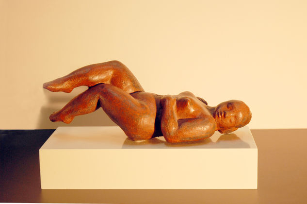 Desnudo horizontal Iron Figurative