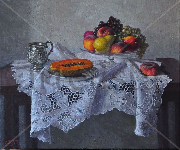 Jarrita de plata con papaya y frutas