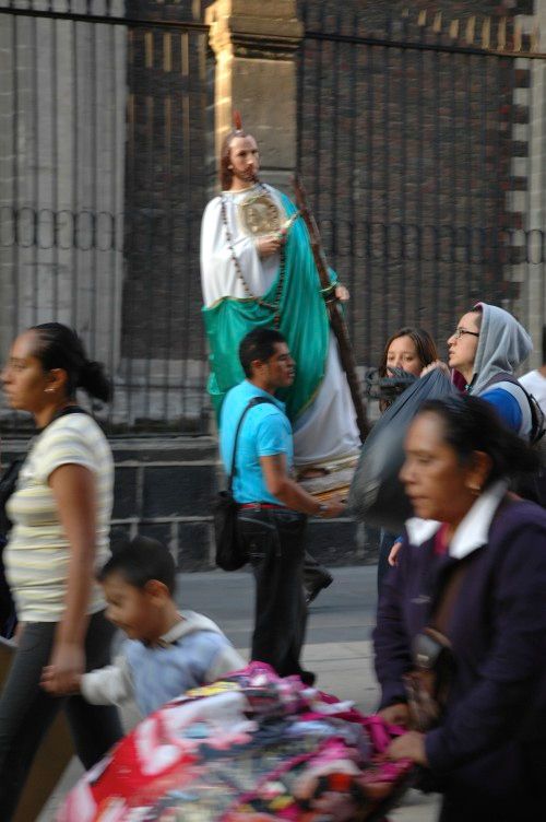 una gran cruz