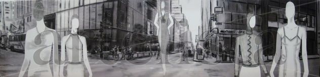 SILUETAS EN LA 5ta. AVENIDA