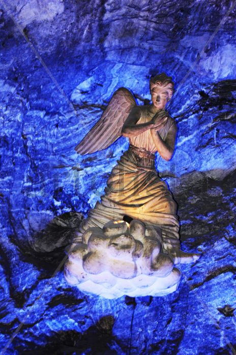 Angel Azul