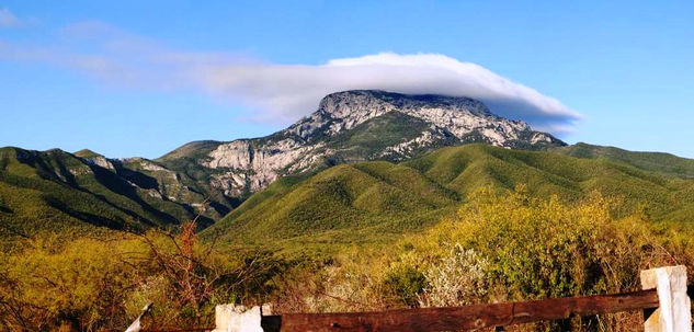 Cerro Del Diente Naturaleza Color (Digital)