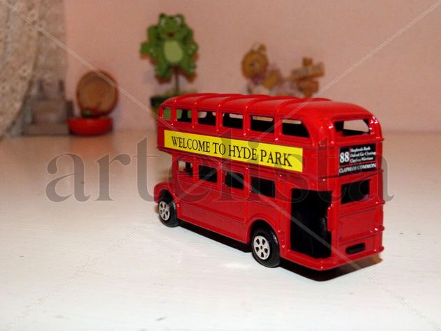 English Bus.