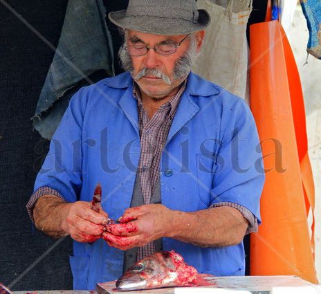 Limpiando pescado