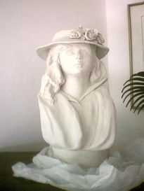 Busto niña