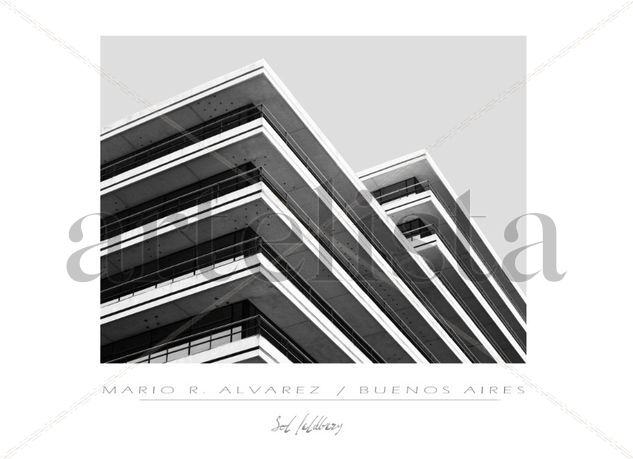 MRA 5 Architecture and Interiorism Black and White (Digital)