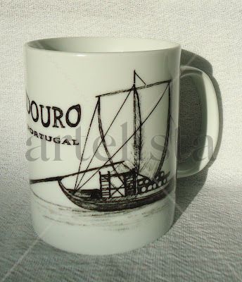 Porcelana nº 2 «DOURO - PORTUGAL» 