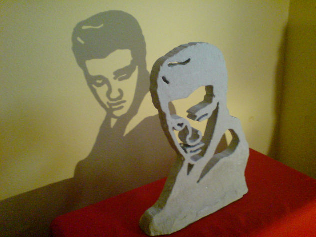 Elvis. Stone Figurative